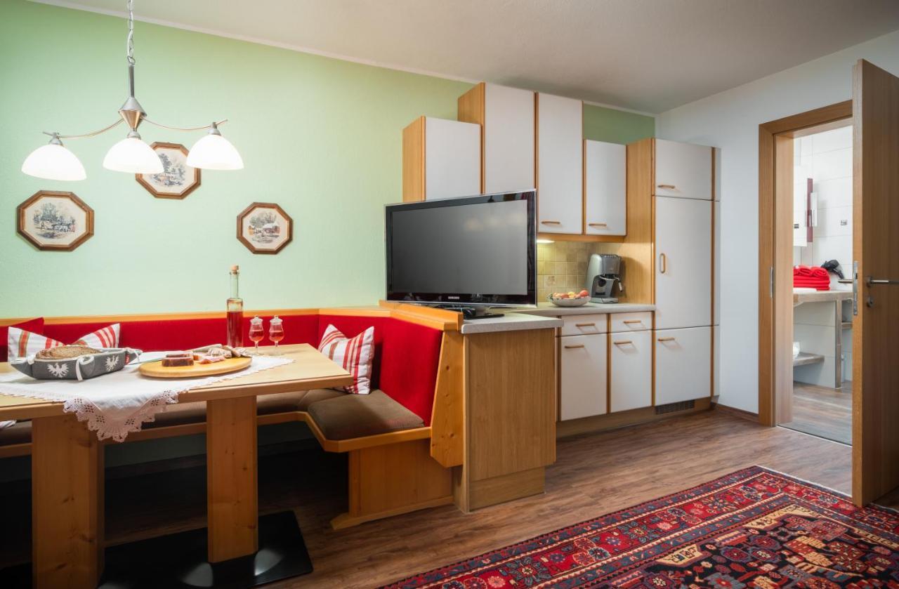 מטרי אין אוסטירול Ferienhaus Sonnenhang מראה חיצוני תמונה
