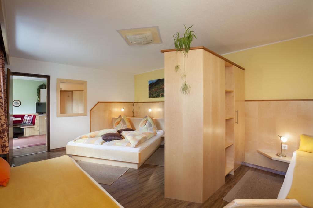 מטרי אין אוסטירול Ferienhaus Sonnenhang מראה חיצוני תמונה
