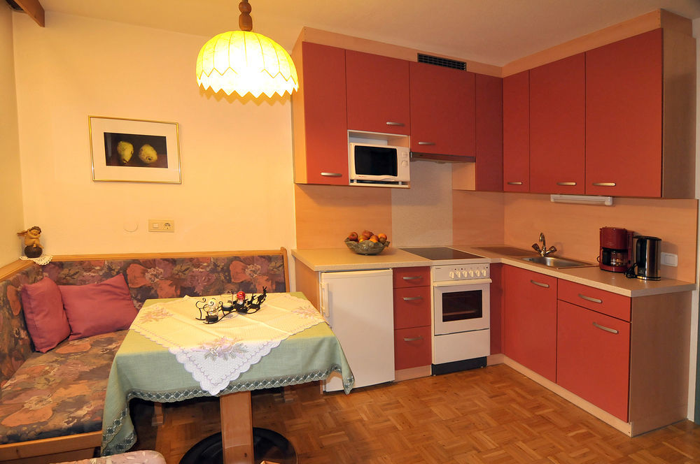 מטרי אין אוסטירול Ferienhaus Sonnenhang מראה חיצוני תמונה